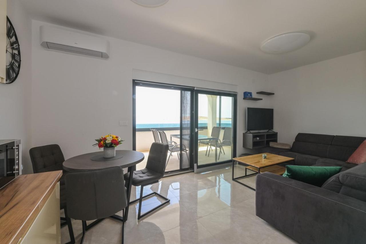 Kustići Villa Ami מראה חיצוני תמונה